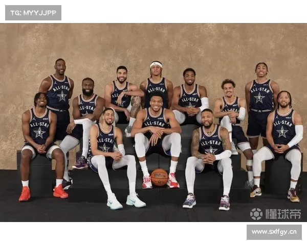 25位解说预测21-22赛季NBA总冠军:15人选择同一队,没有76人篮网 25位解说预测21-22赛季NBA总冠军:15人选择同一队,没有76人篮网